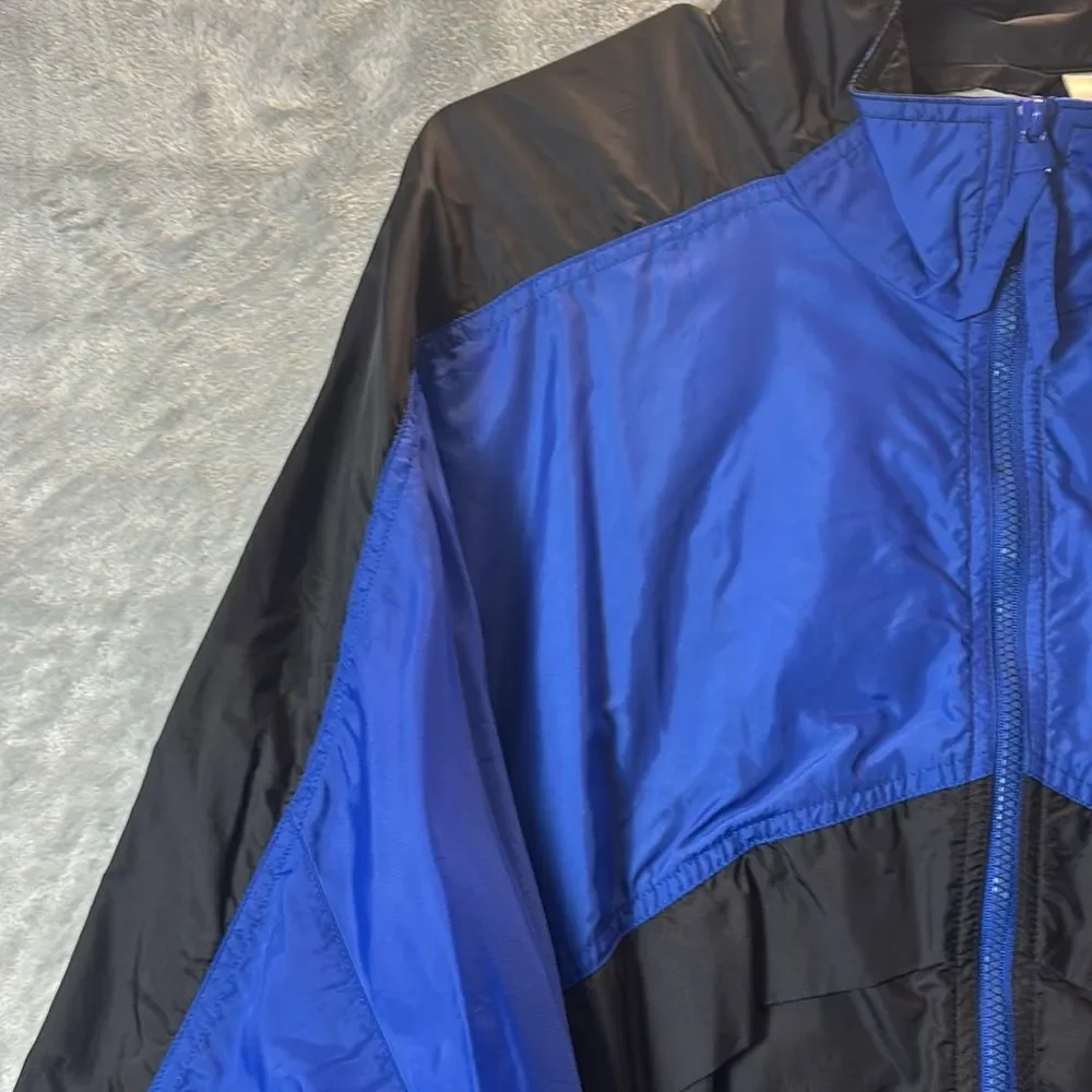 Nike Navy Black Logo Windbreaker Lightweight Vents Size XL